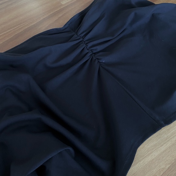 ‼️SALE‼️GOLDEN ERA DRESS IN BLACK - VIXEN BY MICHELINE PITT - Picture 11 of 16